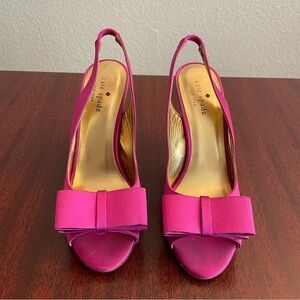 Kate Spade fuchsia satin sling back heels with bow
